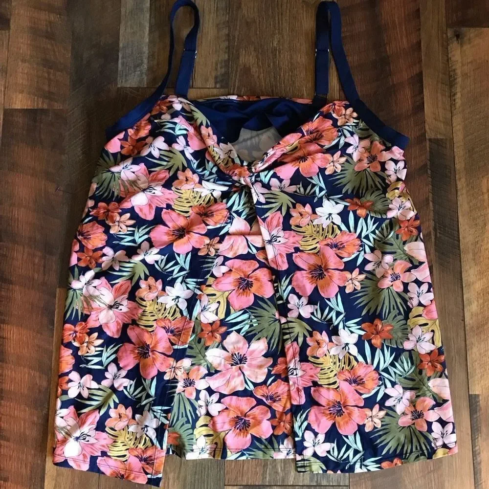 Heat swimwear 24W Tankini Top Adj Straps underwire blue floral Tiki New w/tags